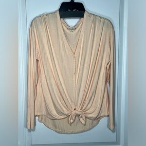 Women’s M High-low Top